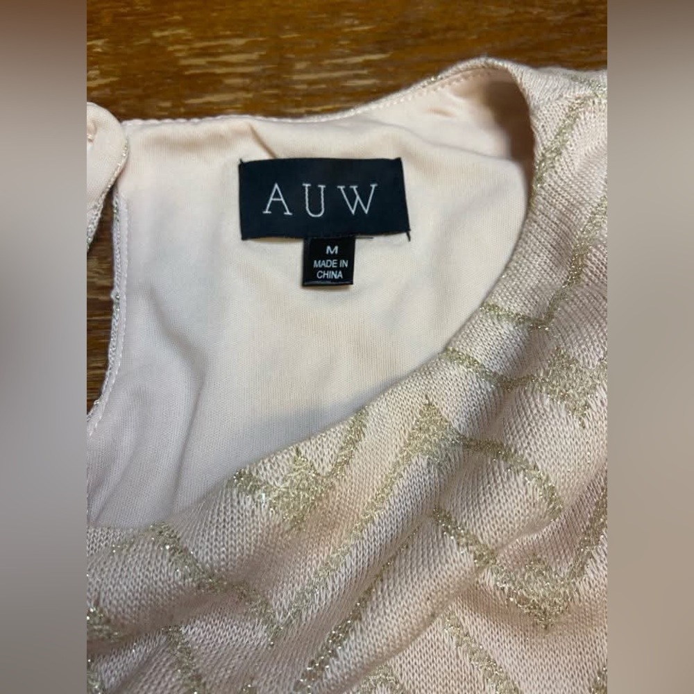 AUW Cream Chevron Long Sleeve Dress - Picture 4 of 10